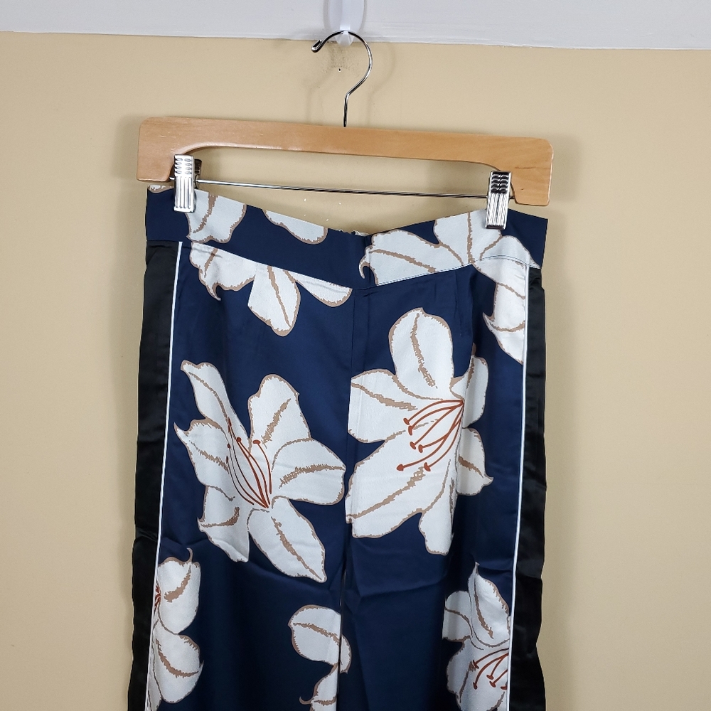 Zhu High Rise Floral Back Zip Pants - Picture 4 of 10